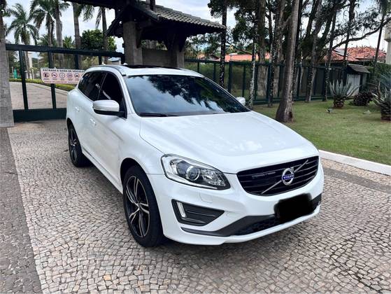 VOLVO XC60 2.0 T5 R-DESIGN GASOLINA 4P AUTOMÁTICO